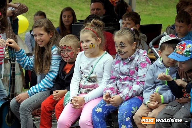 Zdjęcie w galerii na portalu naszwodzislaw.com: Rodziny bawiły się na Pikniku Rodzinnym wiadomości z regionu