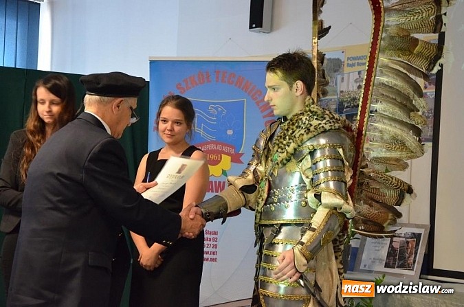 Zdjęcie w galerii na portalu naszwodzislaw.com: Dzień Patrona w Zespole Szkół Technicznych wiadomości z regionu