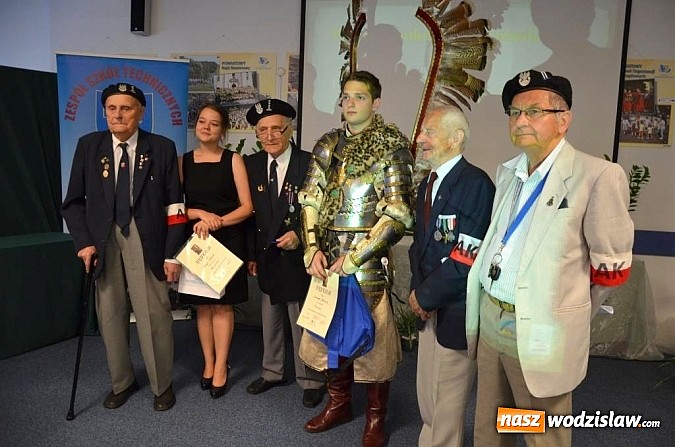 Zdjęcie w galerii na portalu naszwodzislaw.com: Dzień Patrona w Zespole Szkół Technicznych wiadomości z regionu
