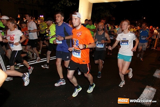 Zdjęcie w galerii na portalu naszwodzislaw.com: Mieszkańcy powiatu wodzisławskiego na trasie Rybnickiego Półmaratonu Księżycowego wiadomości z regionu