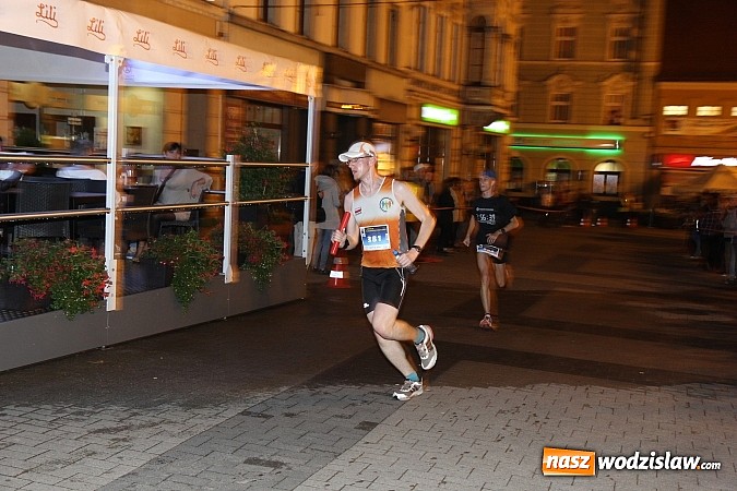 Zdjęcie w galerii na portalu naszwodzislaw.com: Mieszkańcy powiatu wodzisławskiego na trasie Rybnickiego Półmaratonu Księżycowego wiadomości z regionu