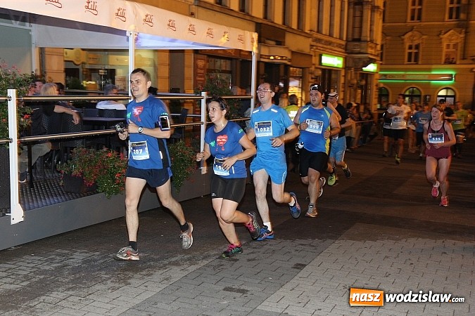 Zdjęcie w galerii na portalu naszwodzislaw.com: Mieszkańcy powiatu wodzisławskiego na trasie Rybnickiego Półmaratonu Księżycowego wiadomości z regionu