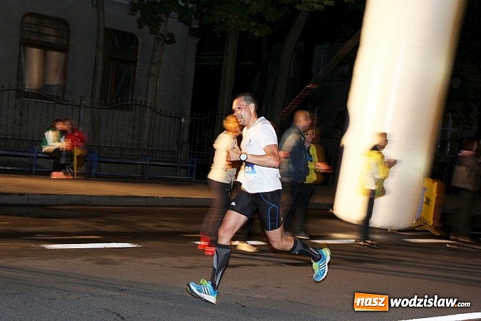 Zdjęcie w galerii na portalu naszwodzislaw.com: Mieszkańcy powiatu wodzisławskiego na trasie Rybnickiego Półmaratonu Księżycowego wiadomości z regionu