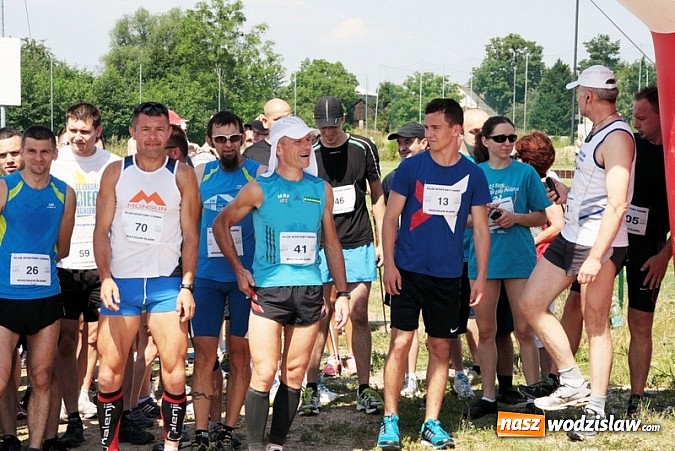 Zdjęcie w galerii na portalu naszwodzislaw.com: Już po raz VIII wystartował Międzynarodowy Cross Wodzisławski! wiadomości z regionu