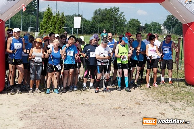 Zdjęcie w galerii na portalu naszwodzislaw.com: Już po raz VIII wystartował Międzynarodowy Cross Wodzisławski! wiadomości z regionu