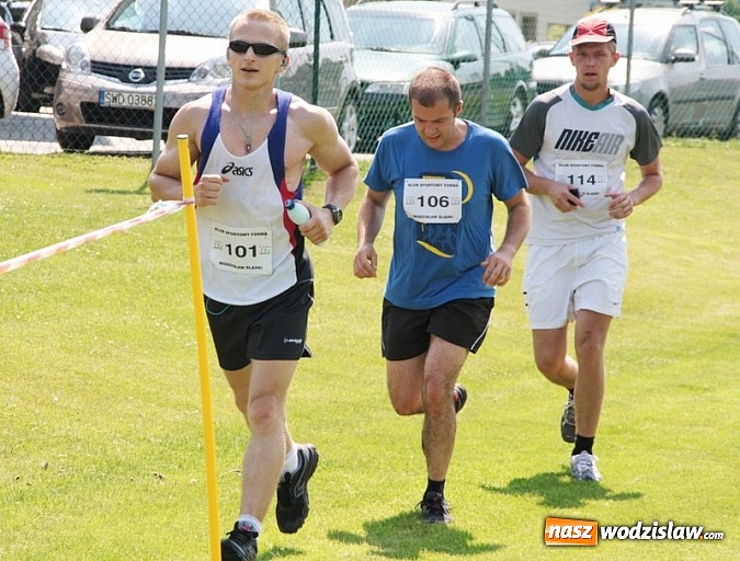 Zdjęcie w galerii na portalu naszwodzislaw.com: Już po raz VIII wystartował Międzynarodowy Cross Wodzisławski! wiadomości z regionu