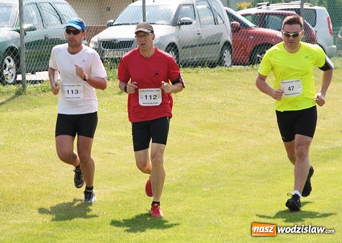 Zdjęcie w galerii na portalu naszwodzislaw.com: Już po raz VIII wystartował Międzynarodowy Cross Wodzisławski! wiadomości z regionu