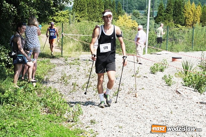 Zdjęcie w galerii na portalu naszwodzislaw.com: Już po raz VIII wystartował Międzynarodowy Cross Wodzisławski! wiadomości z regionu