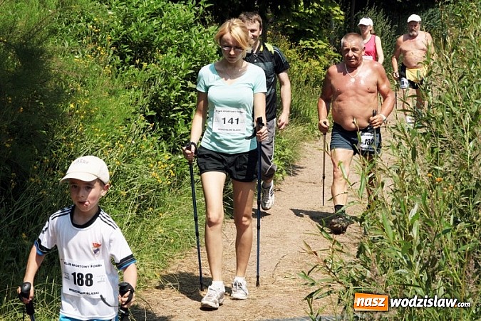 Zdjęcie w galerii na portalu naszwodzislaw.com: Już po raz VIII wystartował Międzynarodowy Cross Wodzisławski! wiadomości z regionu