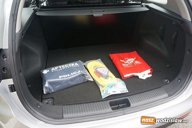 Zdjęcie w galerii na portalu naszwodzislaw.com: Nowe radiowozy dla policjantów wiadomości z regionu