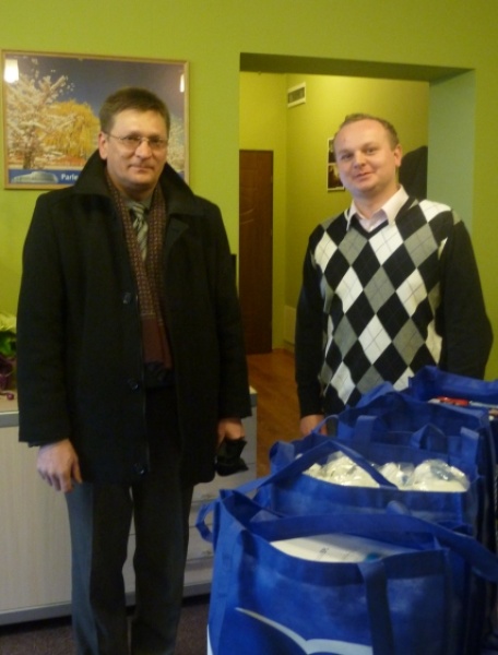 Zdjęcie w galerii na portalu naszwodzislaw.com: Zebrali krew i 785 czekolad wiadomości z regionu