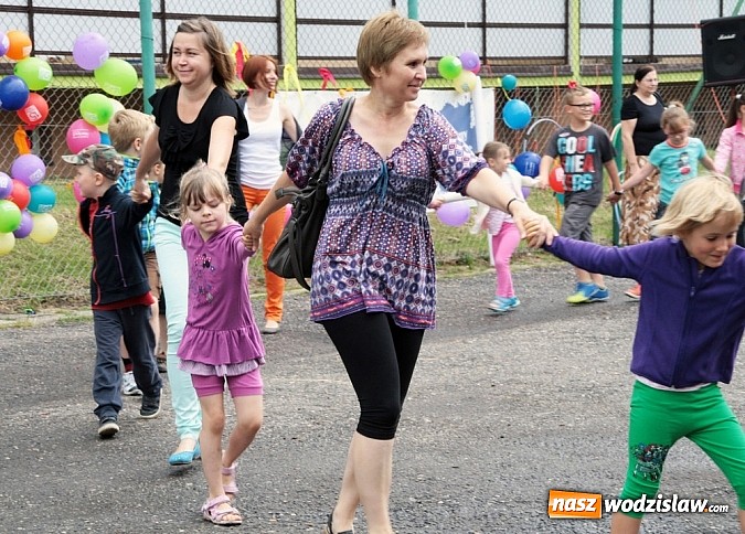 Zdjęcie w galerii na portalu naszwodzislaw.com: Było kolorowo i sportowo –  pod koniec wakacji powtórka! wiadomości z regionu