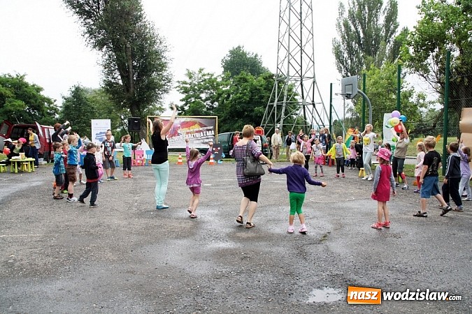 Zdjęcie w galerii na portalu naszwodzislaw.com: Było kolorowo i sportowo –  pod koniec wakacji powtórka! wiadomości z regionu