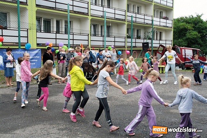 Zdjęcie w galerii na portalu naszwodzislaw.com: Było kolorowo i sportowo –  pod koniec wakacji powtórka! wiadomości z regionu