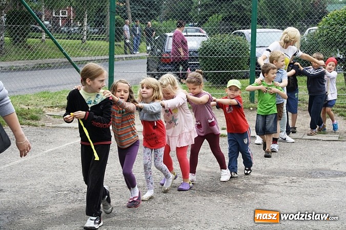 Zdjęcie w galerii na portalu naszwodzislaw.com: Było kolorowo i sportowo –  pod koniec wakacji powtórka! wiadomości z regionu