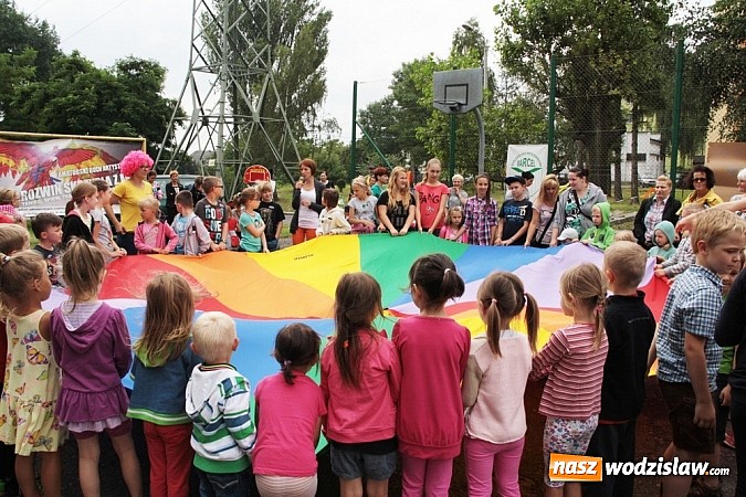 Zdjęcie w galerii na portalu naszwodzislaw.com: Było kolorowo i sportowo –  pod koniec wakacji powtórka! wiadomości z regionu