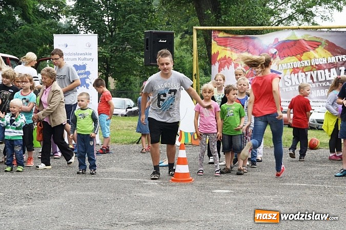 Zdjęcie w galerii na portalu naszwodzislaw.com: Było kolorowo i sportowo –  pod koniec wakacji powtórka! wiadomości z regionu