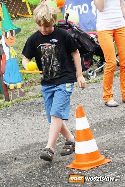 Zdjęcie w galerii na portalu naszwodzislaw.com: Było kolorowo i sportowo –  pod koniec wakacji powtórka! wiadomości z regionu