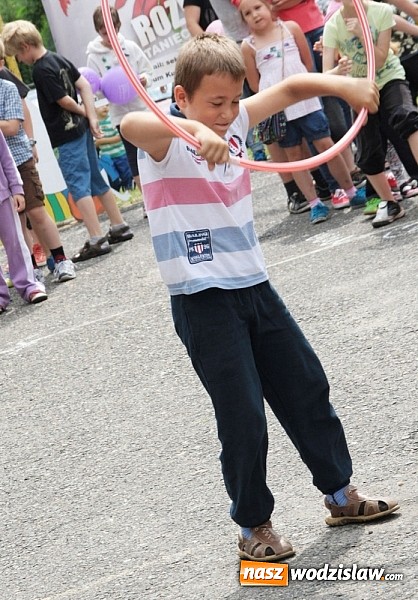 Zdjęcie w galerii na portalu naszwodzislaw.com: Było kolorowo i sportowo –  pod koniec wakacji powtórka! wiadomości z regionu
