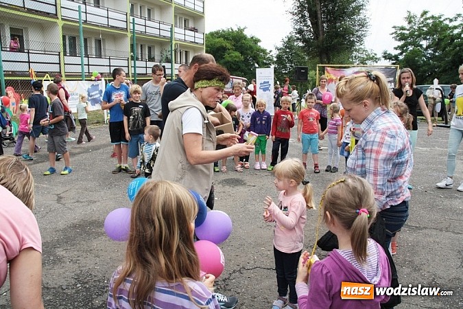 Zdjęcie w galerii na portalu naszwodzislaw.com: Było kolorowo i sportowo –  pod koniec wakacji powtórka! wiadomości z regionu