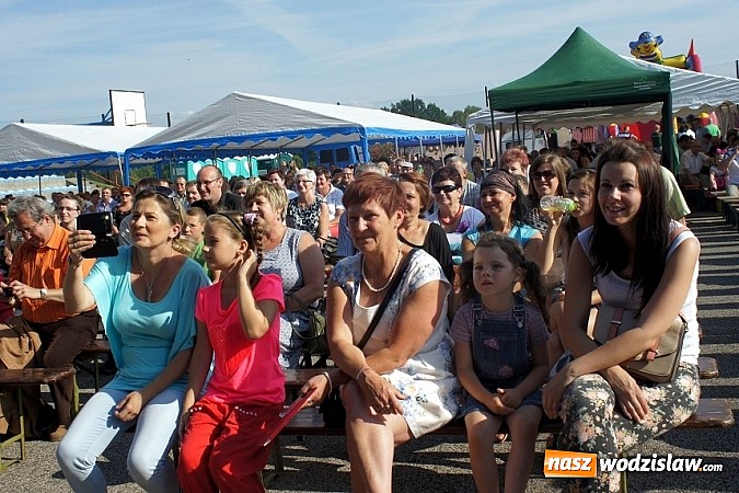 Zdjęcie w galerii na portalu naszwodzislaw.com: Trzy tysiące ludzi na festynie w Gogołowej wiadomości z regionu