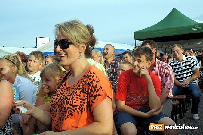 Zdjęcie w galerii na portalu naszwodzislaw.com: Trzy tysiące ludzi na festynie w Gogołowej wiadomości z regionu