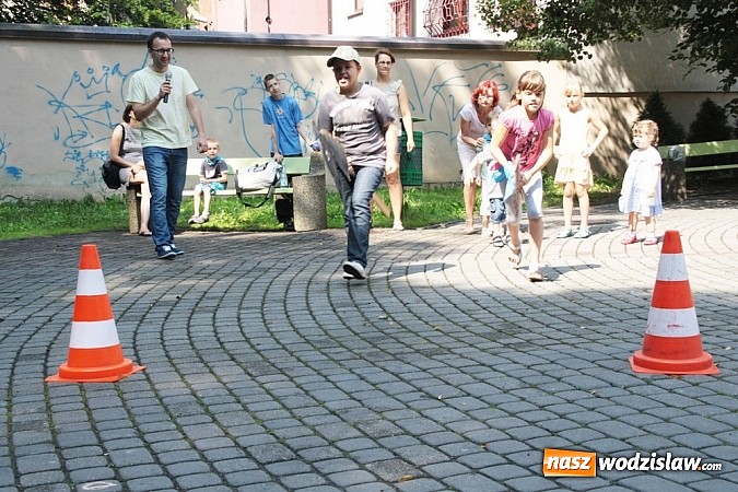 Zdjęcie w galerii na portalu naszwodzislaw.com: Zabawy jak za dawnych lat! wiadomości z regionu