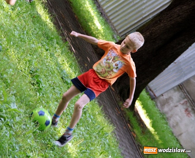 Zdjęcie w galerii na portalu naszwodzislaw.com: Zabawy jak za dawnych lat! wiadomości z regionu