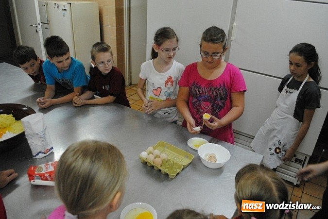 Zdjęcie w galerii na portalu naszwodzislaw.com: Wakacyjna Kuchnia Babci w Godowie wiadomości z regionu