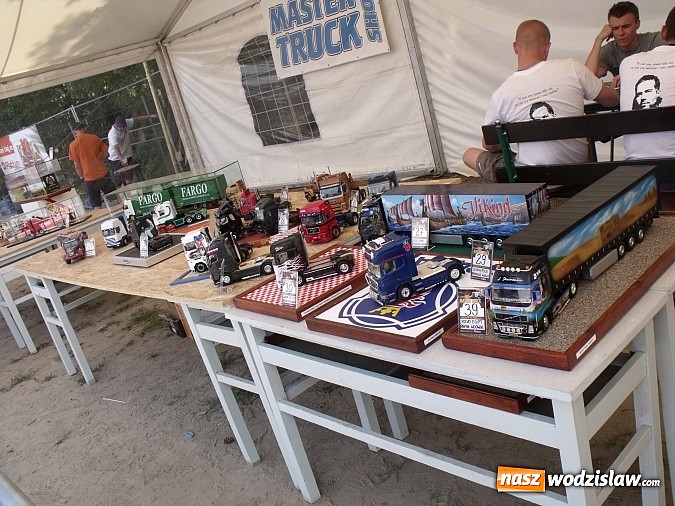 Zdjęcie w galerii na portalu naszwodzislaw.com: Tłumy na zlocie Master Truck 2014 wiadomości z regionu