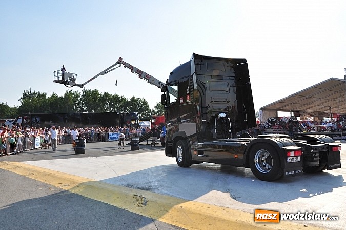 Zdjęcie w galerii na portalu naszwodzislaw.com: Tłumy na zlocie Master Truck 2014 wiadomości z regionu
