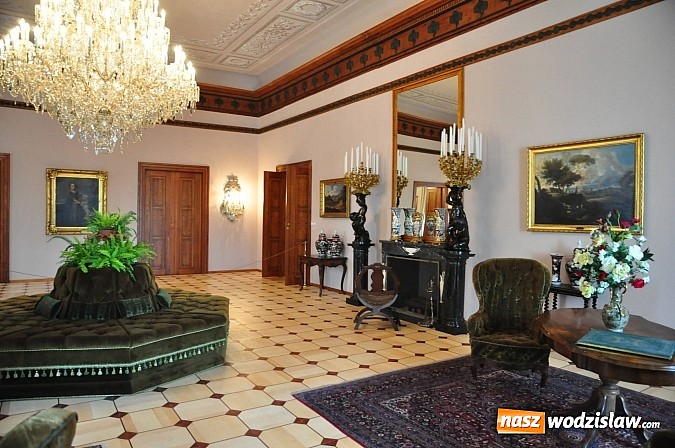 Zdjęcie w galerii na portalu naszwodzislaw.com: Wycieczka na weekend: Zamek w Hradcu wiadomości z regionu