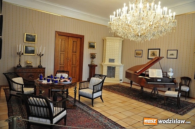 Zdjęcie w galerii na portalu naszwodzislaw.com: Wycieczka na weekend: Zamek w Hradcu wiadomości z regionu