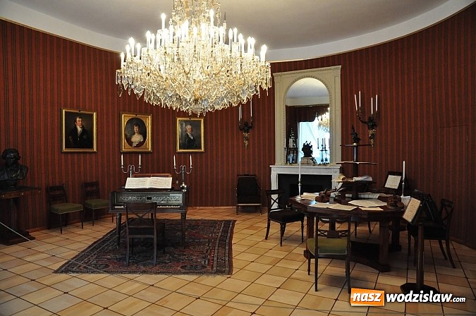 Zdjęcie w galerii na portalu naszwodzislaw.com: Wycieczka na weekend: Zamek w Hradcu wiadomości z regionu