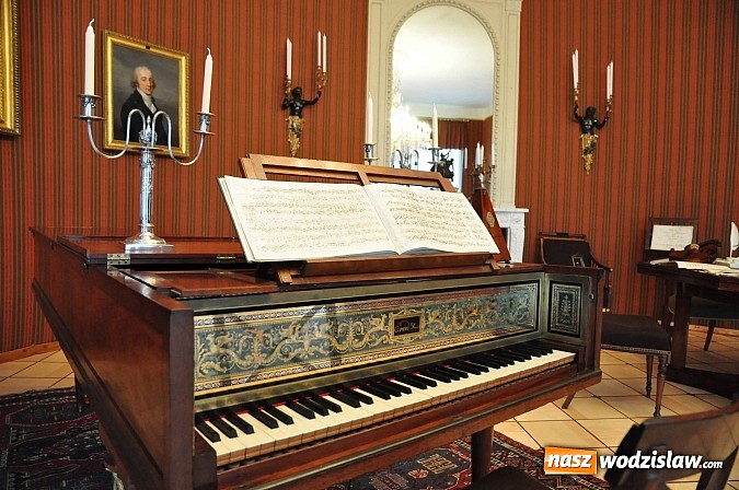 Zdjęcie w galerii na portalu naszwodzislaw.com: Wycieczka na weekend: Zamek w Hradcu wiadomości z regionu