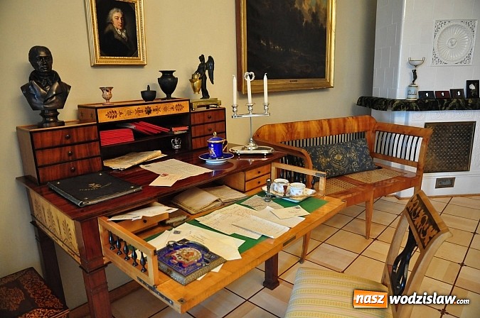 Zdjęcie w galerii na portalu naszwodzislaw.com: Wycieczka na weekend: Zamek w Hradcu wiadomości z regionu