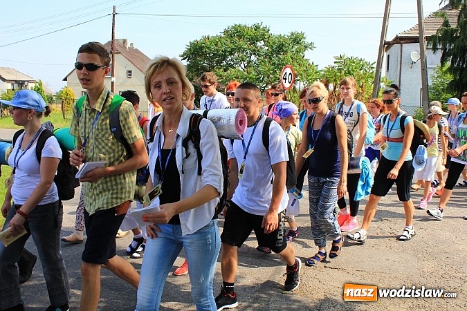 Zdjęcie w galerii na portalu naszwodzislaw.com: 224 osoby pielgrzymują z Lubomi do Częstochowy.  wiadomości z regionu