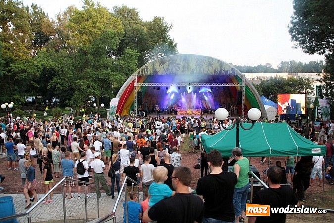 Zdjęcie w galerii na portalu naszwodzislaw.com: Pierwszy dzień festiwalu reggae za nami! wiadomości z regionu