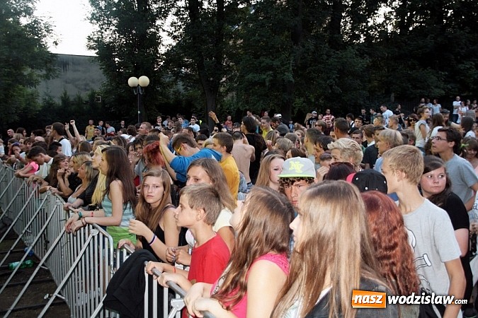 Zdjęcie w galerii na portalu naszwodzislaw.com: Pierwszy dzień festiwalu reggae za nami! wiadomości z regionu