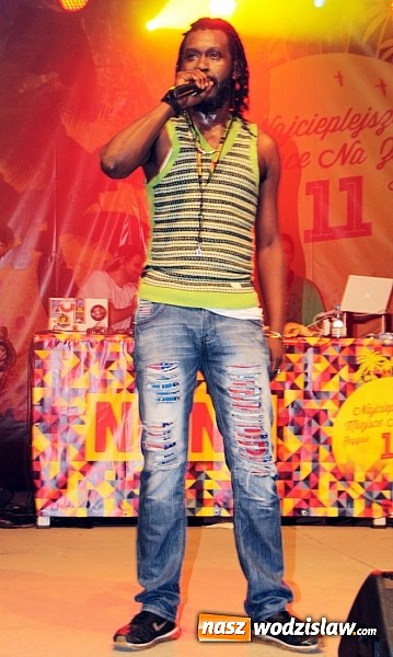 Zdjęcie w galerii na portalu naszwodzislaw.com: Pierwszy dzień festiwalu reggae za nami! wiadomości z regionu
