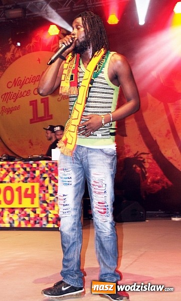 Zdjęcie w galerii na portalu naszwodzislaw.com: Pierwszy dzień festiwalu reggae za nami! wiadomości z regionu