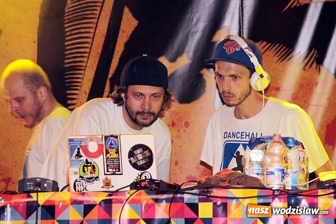 Zdjęcie w galerii na portalu naszwodzislaw.com: Pierwszy dzień festiwalu reggae za nami! wiadomości z regionu