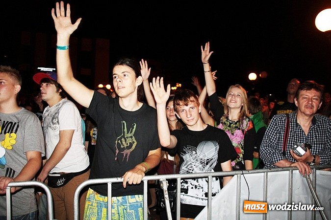Zdjęcie w galerii na portalu naszwodzislaw.com: Pierwszy dzień festiwalu reggae za nami! wiadomości z regionu