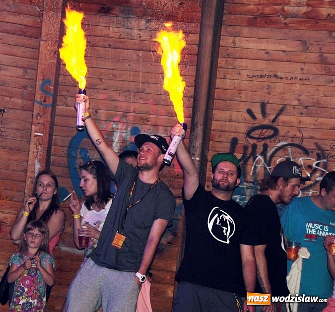 Zdjęcie w galerii na portalu naszwodzislaw.com: Pierwszy dzień festiwalu reggae za nami! wiadomości z regionu