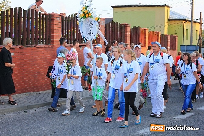 Zdjęcie w galerii na portalu naszwodzislaw.com: Pielgrzymi wrócili z Jasnej Góry wiadomości z regionu