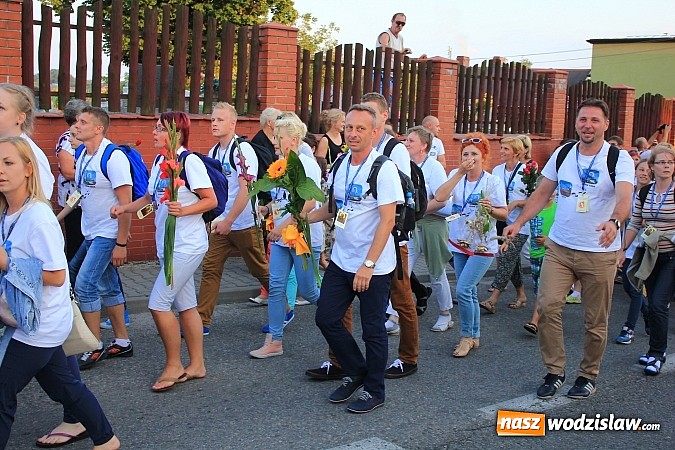 Zdjęcie w galerii na portalu naszwodzislaw.com: Pielgrzymi wrócili z Jasnej Góry wiadomości z regionu