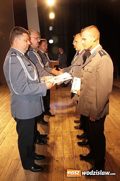 Zdjęcie w galerii na portalu naszwodzislaw.com: Święto Policji. 92 funkcjonariuszy otrzymało awanse wiadomości z regionu