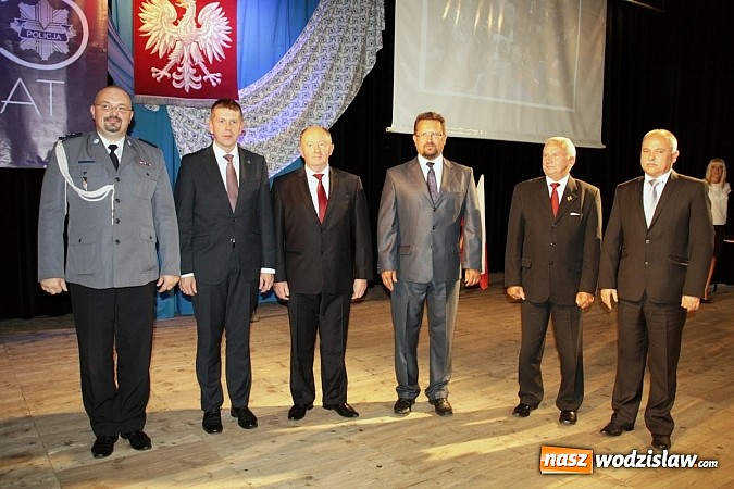 Zdjęcie w galerii na portalu naszwodzislaw.com: Święto Policji. 92 funkcjonariuszy otrzymało awanse wiadomości z regionu