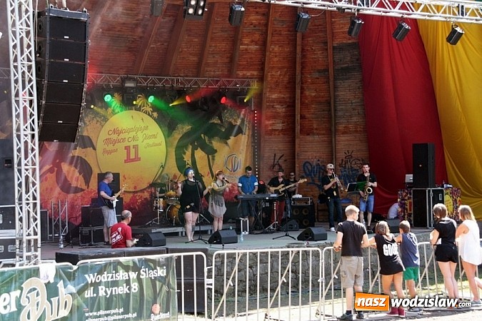 Zdjęcie w galerii na portalu naszwodzislaw.com: Wodzisław Śląski: Najcieplejsze Miejsce Na Ziemi! Kamil Bednarek na finał festiwalu reggae wiadomości z regionu