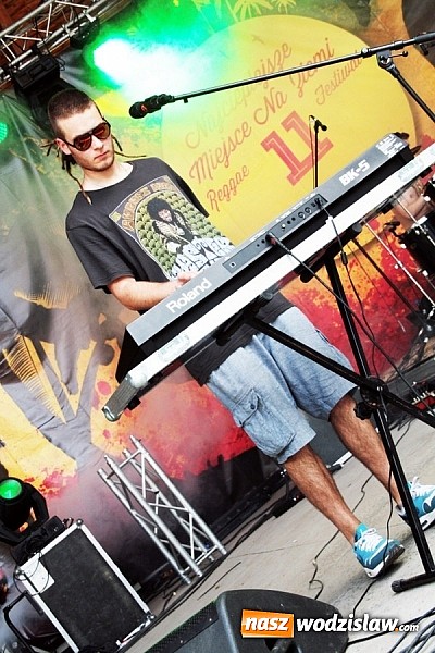 Zdjęcie w galerii na portalu naszwodzislaw.com: Wodzisław Śląski: Najcieplejsze Miejsce Na Ziemi! Kamil Bednarek na finał festiwalu reggae wiadomości z regionu